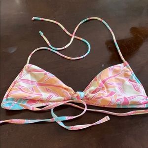 Roxy floral bikini top